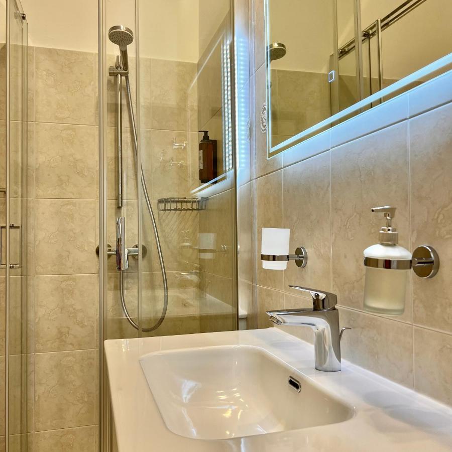 Zaro Apartments Izola Εξωτερικό φωτογραφία